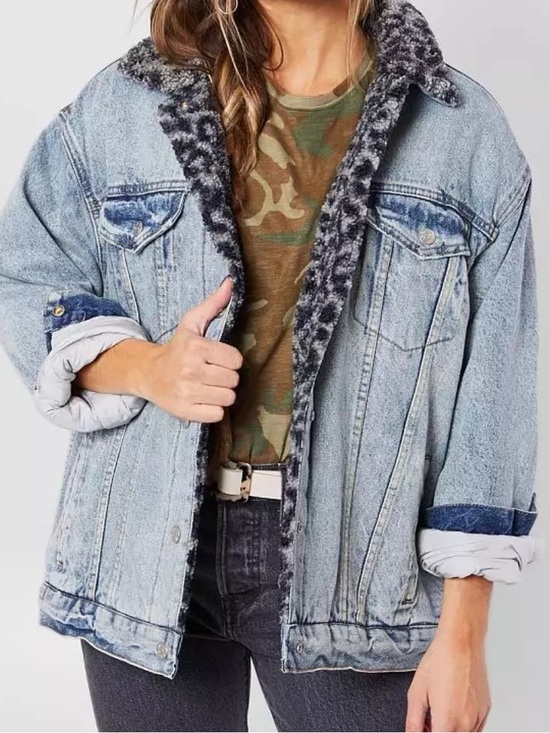 We The Free Jackets & Blazers - We the free | wild ones Sherpa lined denim jacket | size small EUC